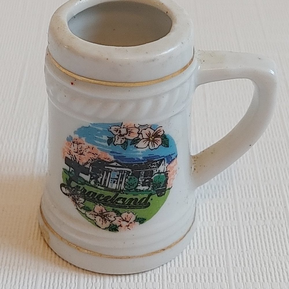 VINTAGE GRACELAND Stein Souvenir mini stein Elvis Presley